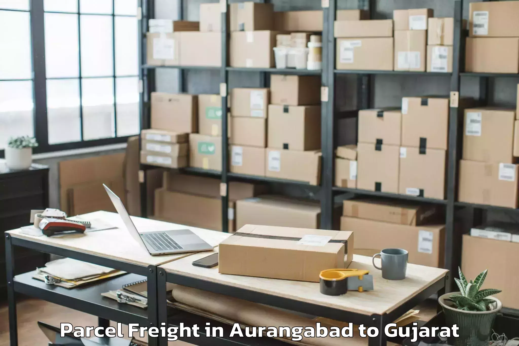 Easy Aurangabad to Nirma University Ahmedabad Parcel Freight Booking